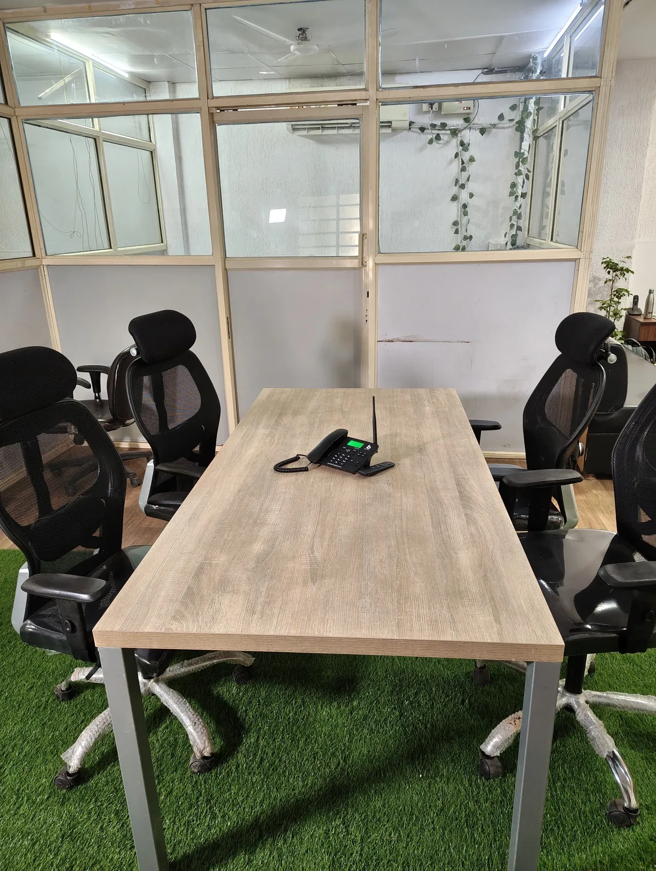 The Work Culture at MP Nagar 4 Seater Private Cabin